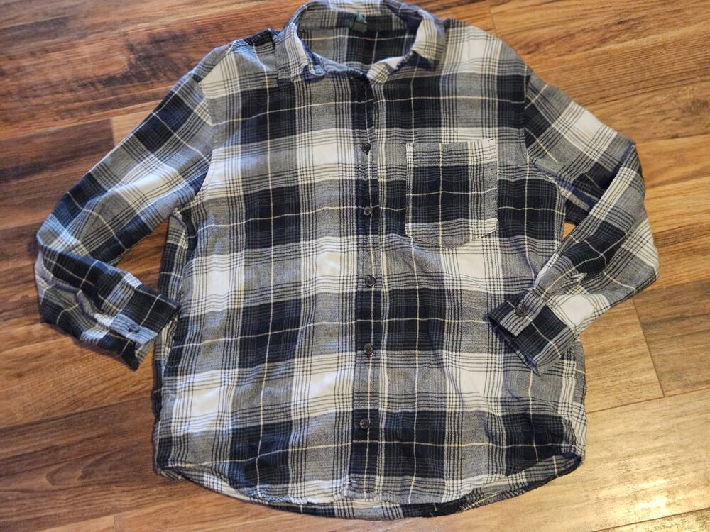 Womens Wild Fable Plaid Shirt Size Small